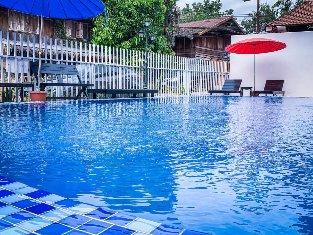 Bountang Mountain View Riverside Hotel Ванг-Виенг Экстерьер фото