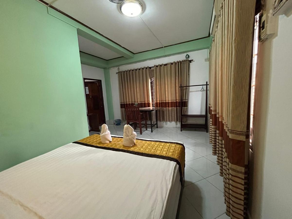 Bountang Mountain View Riverside Hotel Ванг-Виенг Экстерьер фото