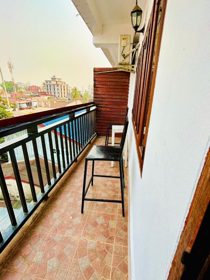 Bountang Mountain View Riverside Hotel Ванг-Виенг Экстерьер фото