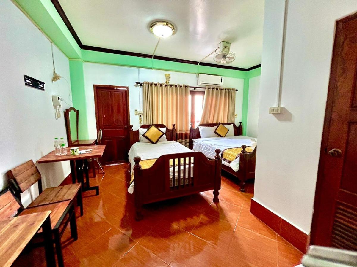 Bountang Mountain View Riverside Hotel Ванг-Виенг Экстерьер фото